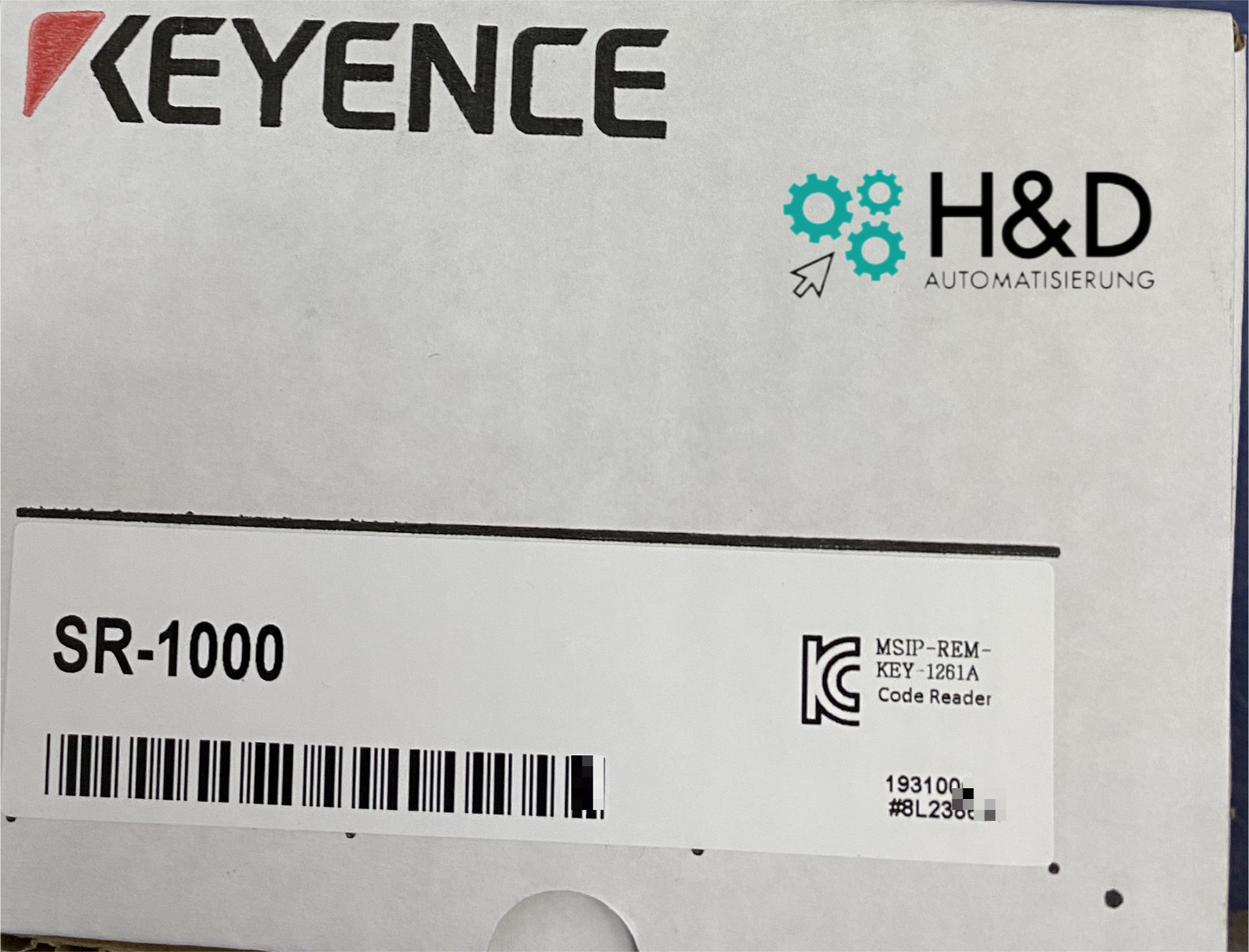 SR-1000 Keyence 1D and 2D code reader with autofocus