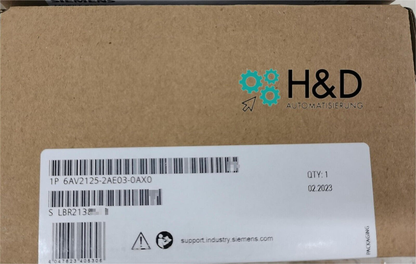 Siemens SIMATIC HMI компактная соединительная коробка (6AV2125-2AE03-0AX0) – PROFINET и PROFIsafe для мобильных панелей