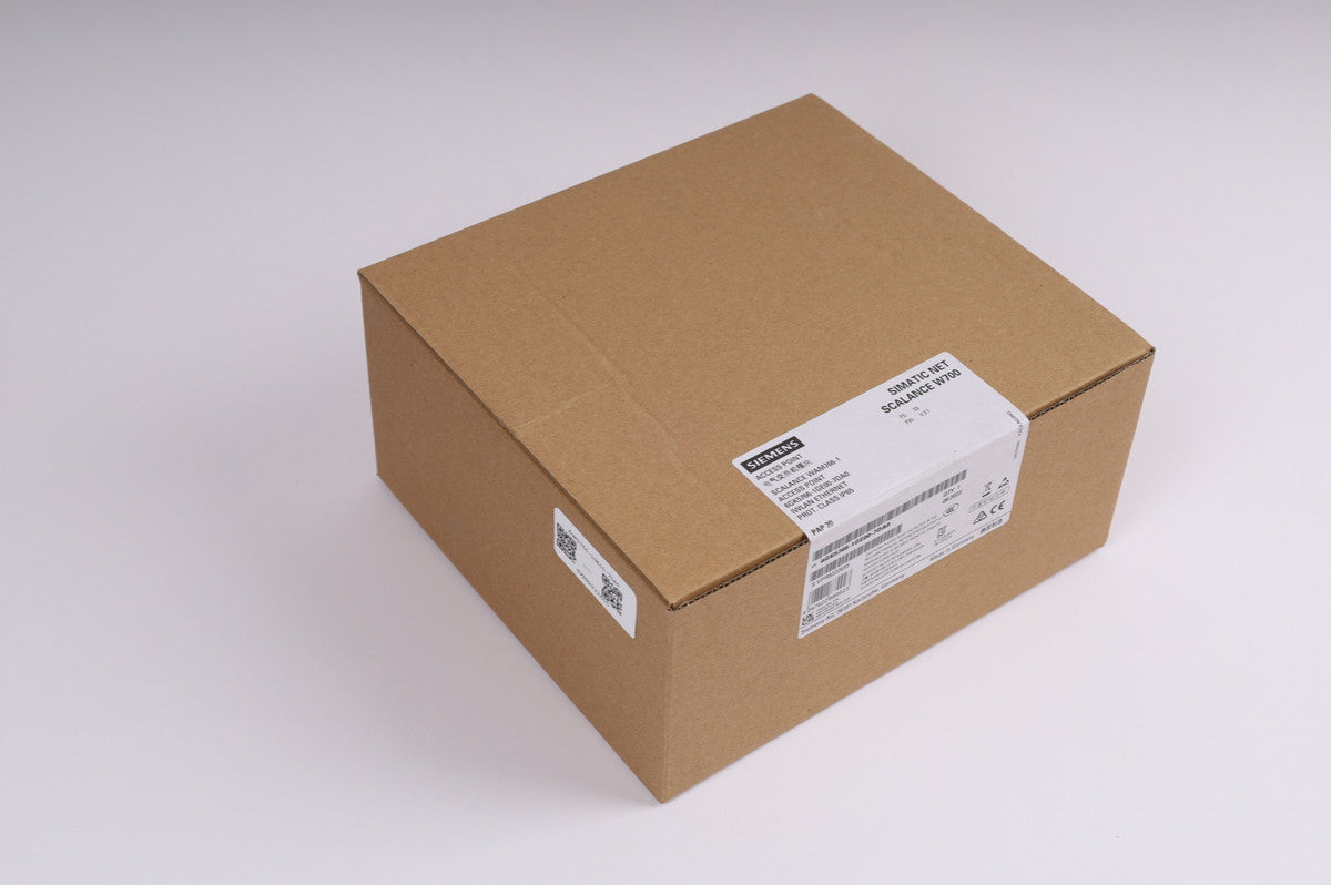 SIEMENS 6GK5766-1GE00-7DA0 in magazzino