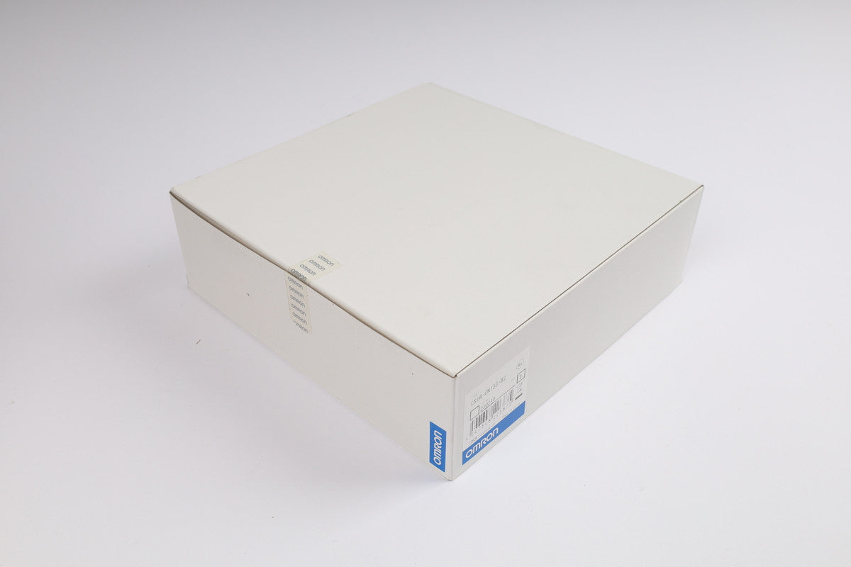 OMRON CS1W-CN133-B2 en stock