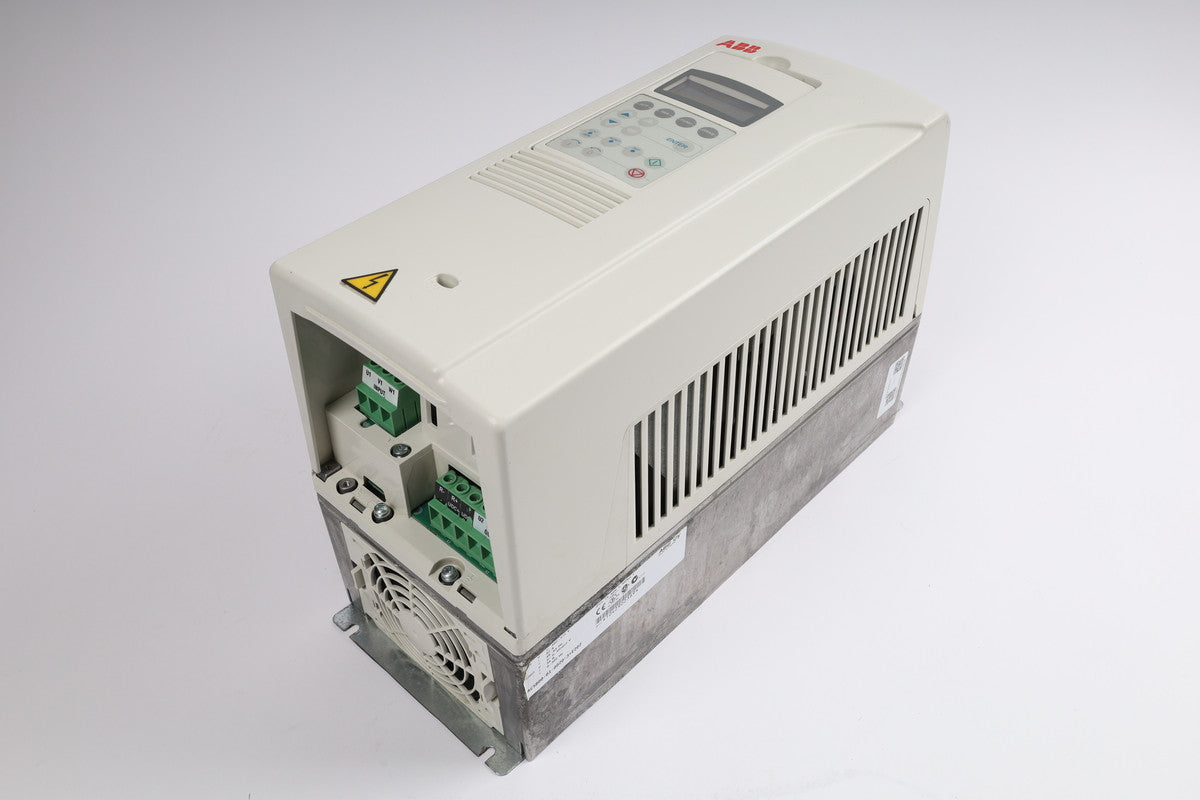 ABB ACS800-01-0020-3+E202 en stock
