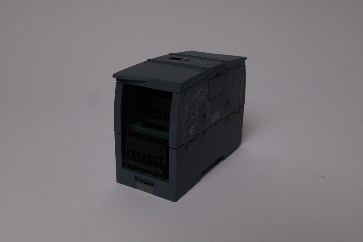 SIEMENS 6ES7234-4HE30-0XB0 auf Lager