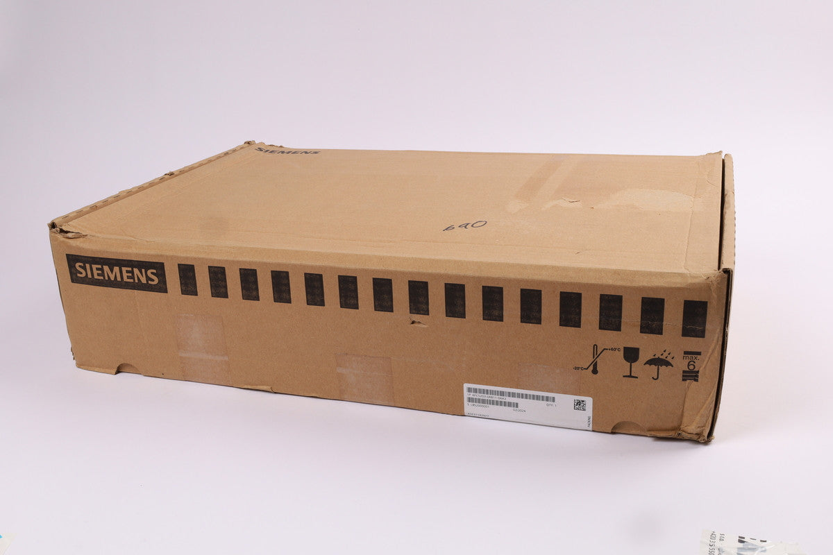 SIEMENS 6FC5203-0AB11-0AA3 in magazzino