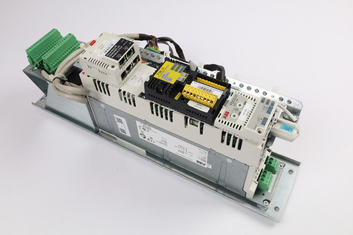 ABB ACS880-104-008A0-3P922 dostępny w magazynie