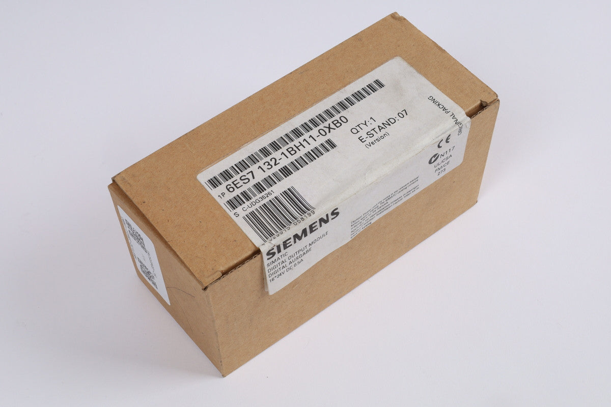 SIEMENS 6ES7132-1BH11-0XB0 auf Lager