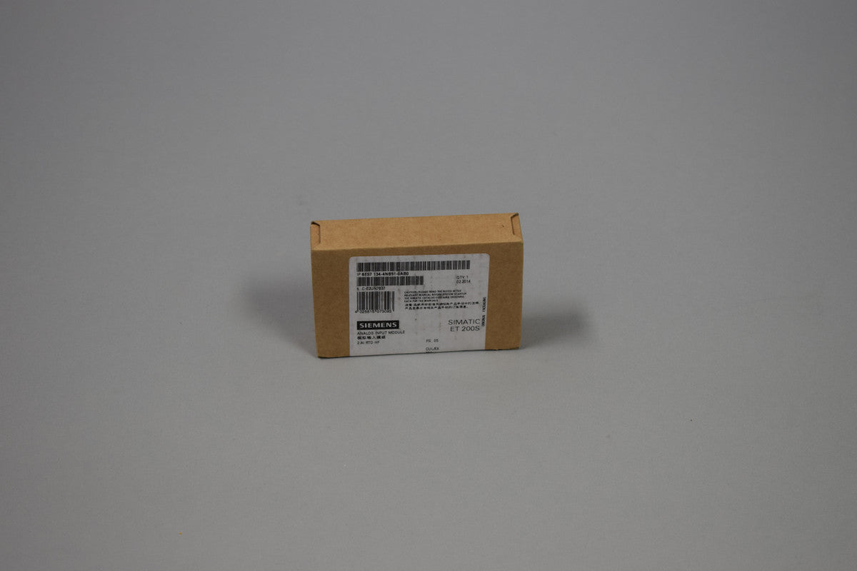 SIEMENS 6ES7134-4NB51-0AB0 in magazzino