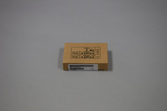 SIEMENS 6ES7134-4GB62-0AB0 in magazzino