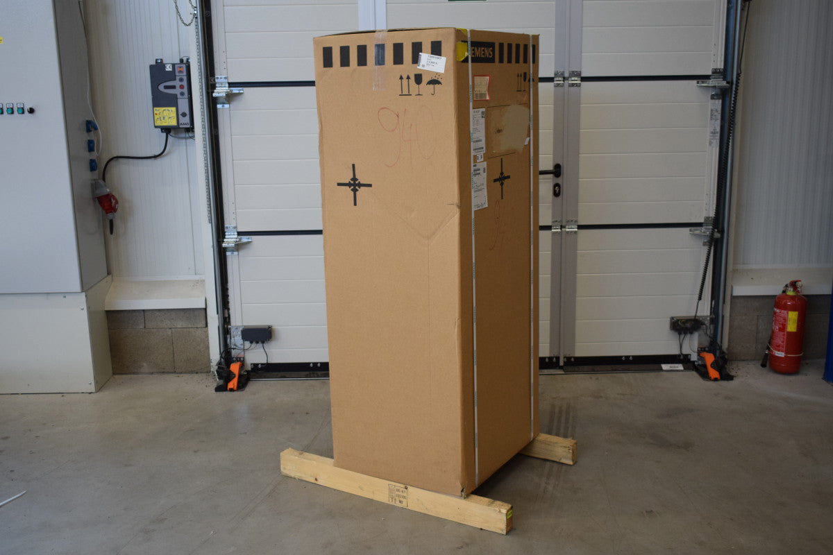 SIEMENS 6SE7031-7HG60 auf Lager