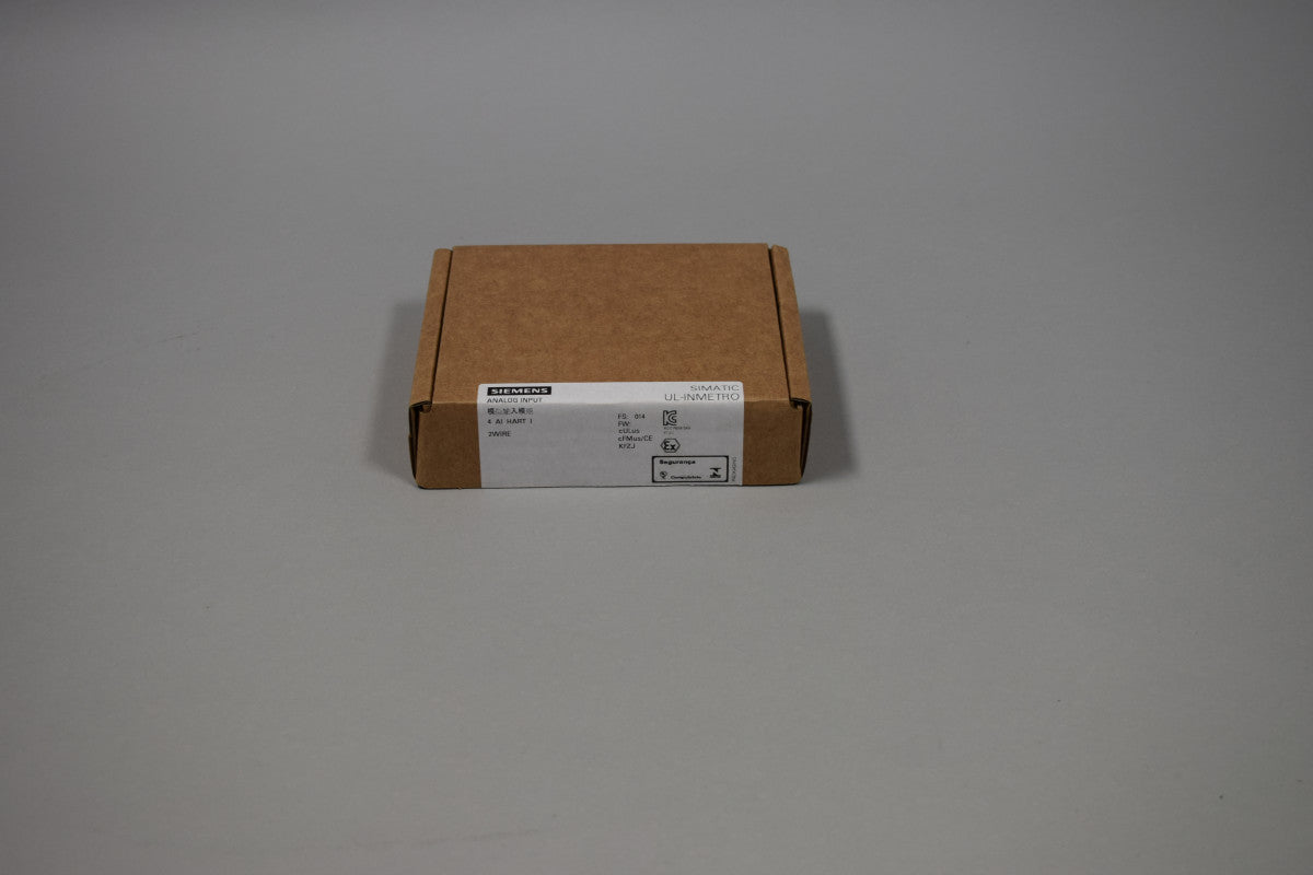 SIEMENS 6ES7134-7TD00-0AB0 in magazzino