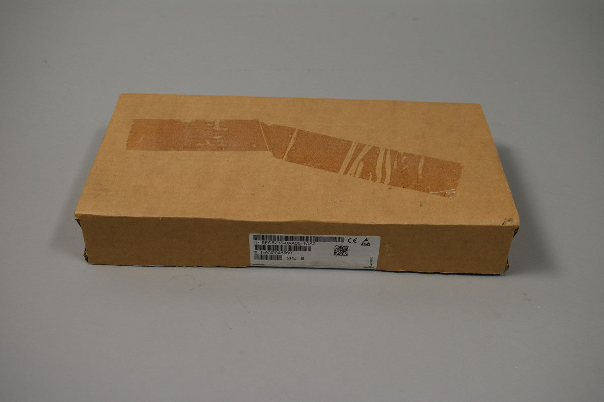 SIEMENS 6FC5235-0AA05-1AA2 en stock