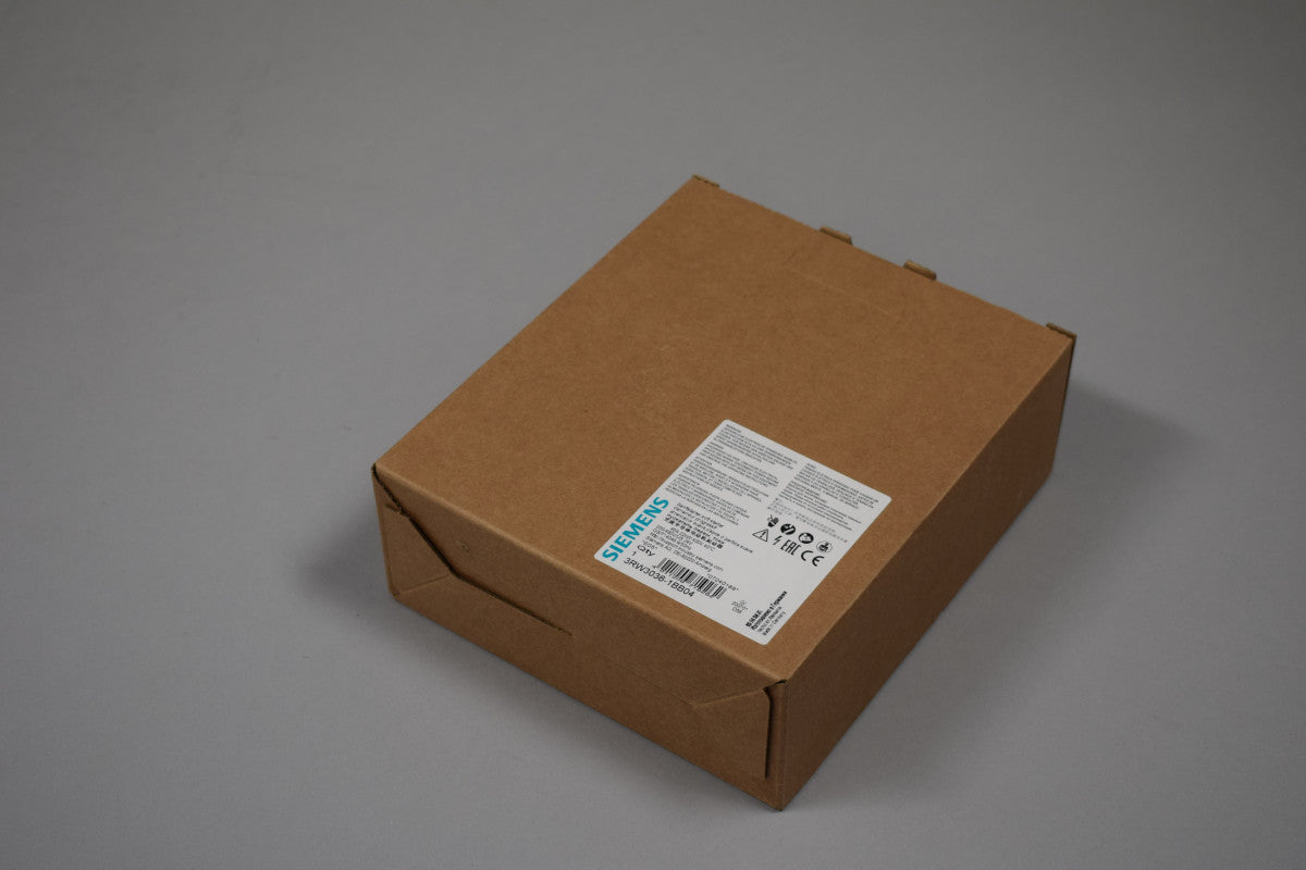 SIEMENS 3RW3036-1BB04 in magazzino