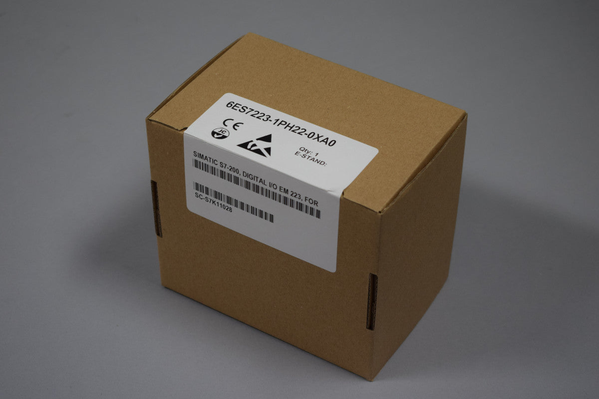 SIEMENS 6ES7223-1PH22-0XA0 in stock