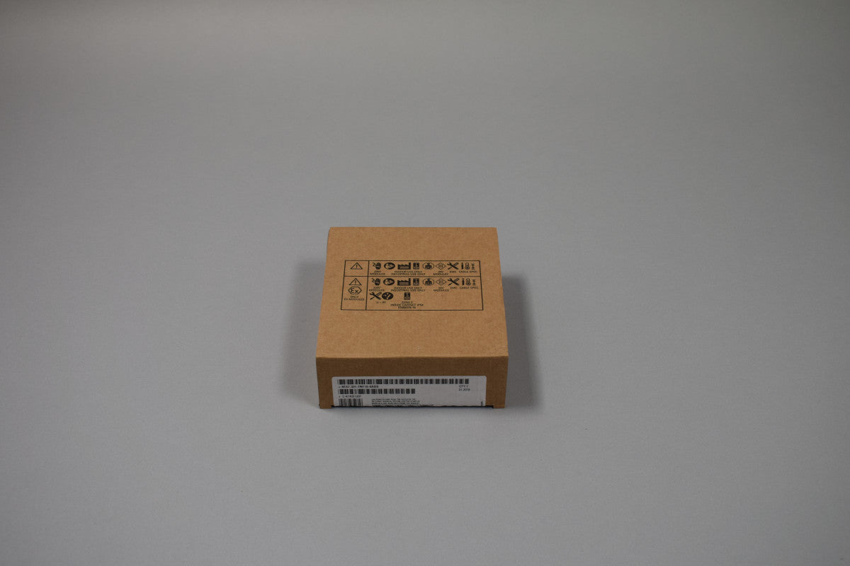 SIEMENS 6ES7331-7NF10-0AB0 in magazzino