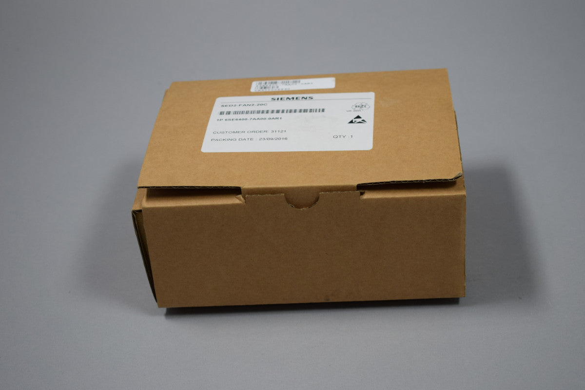 SIEMENS 6SE6400-7AA00-0AR1 auf Lager
