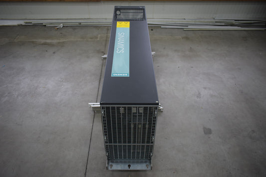 SIEMENS 6SL3300-7TE33-8AA0 in magazzino