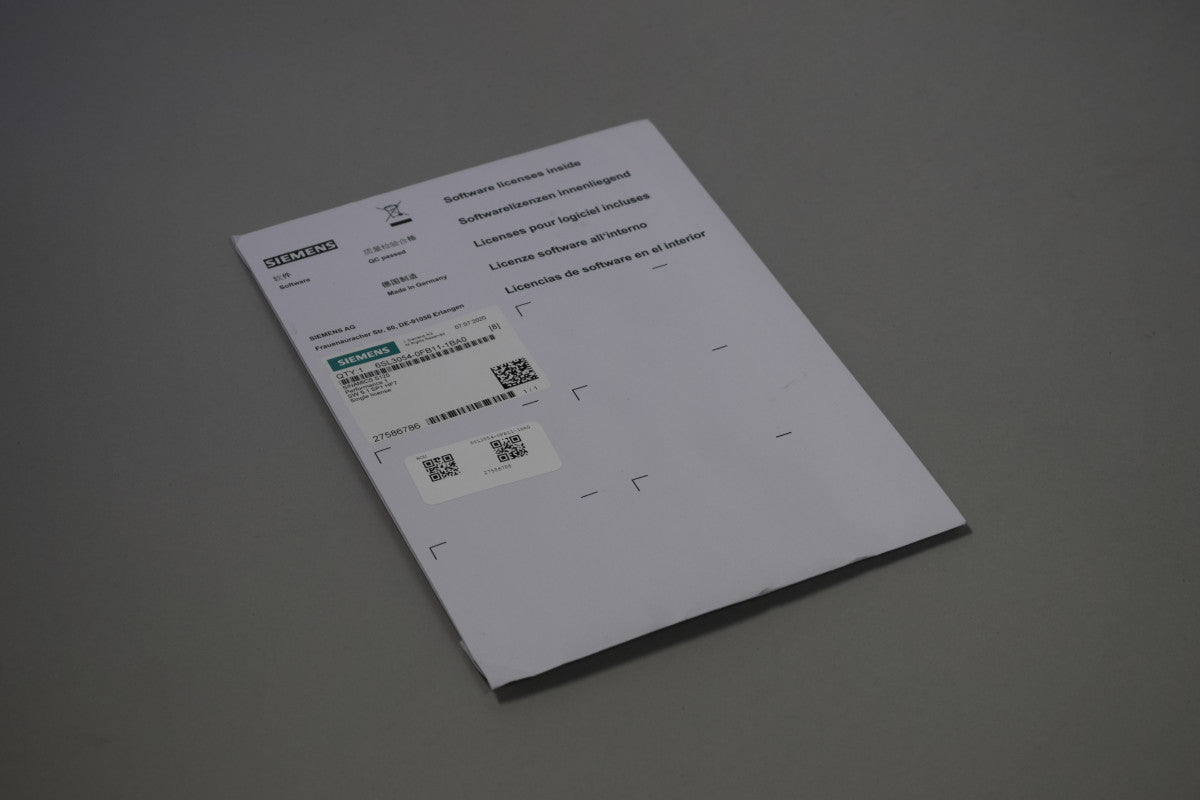 SIEMENS 6SL3054-0FB11-1BA0 in magazzino