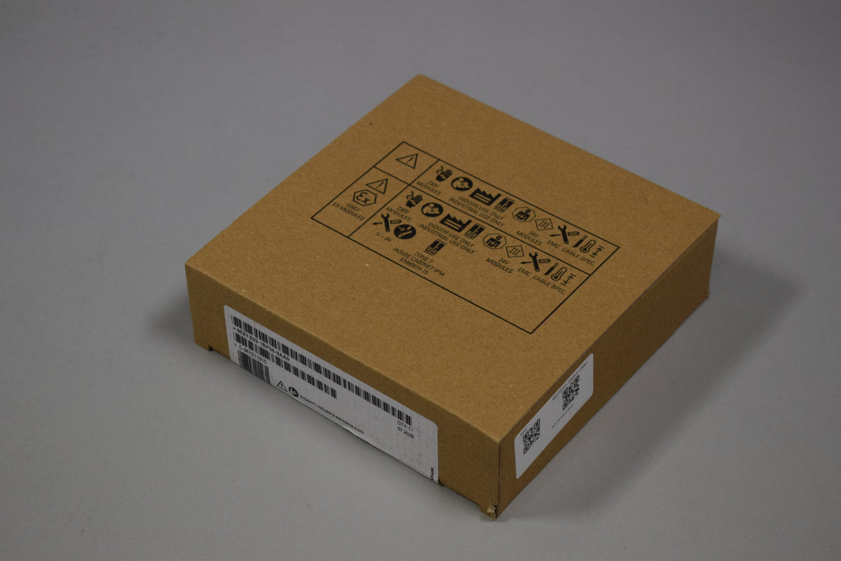 SIEMENS 6ES7523-1BP50-0AA0 auf Lager
