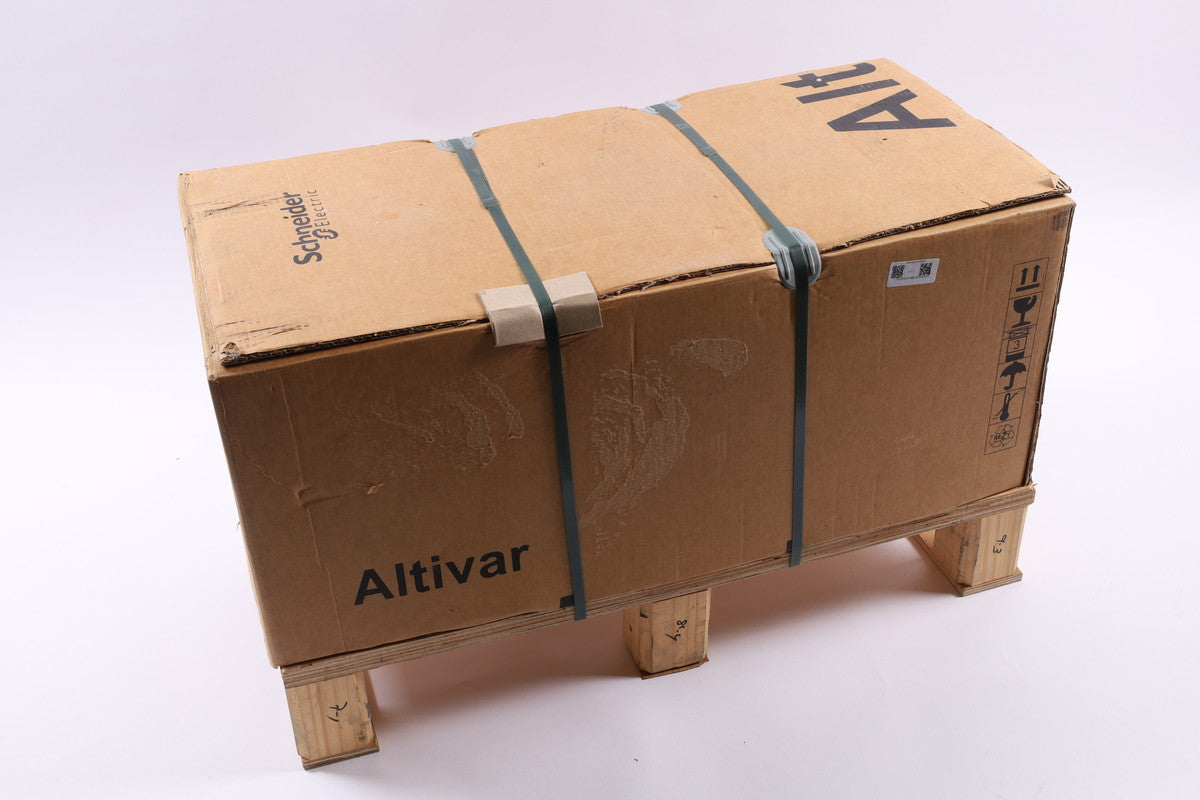 SCHNEIDER ELECTRIC ATV630U75Y6 en stock