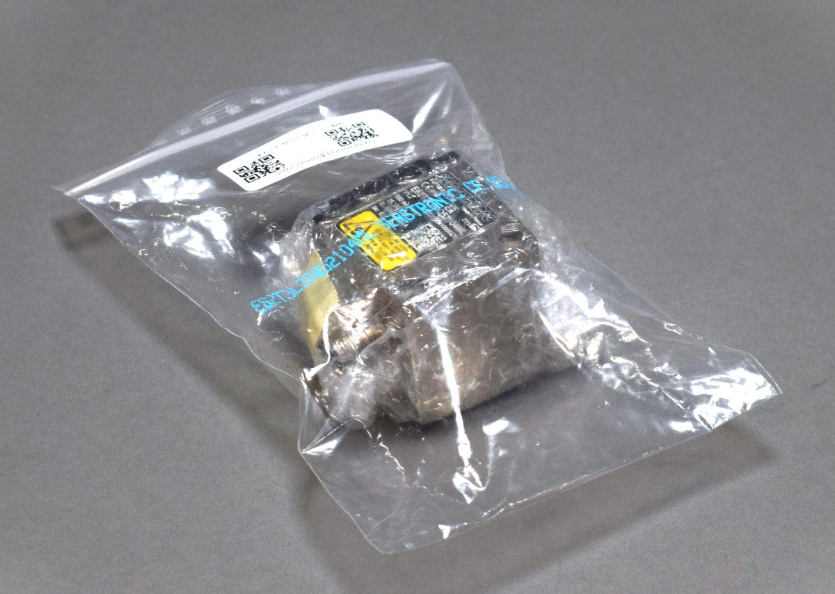 SENSTRONIC E62T3L00Q52104ML disponibile
