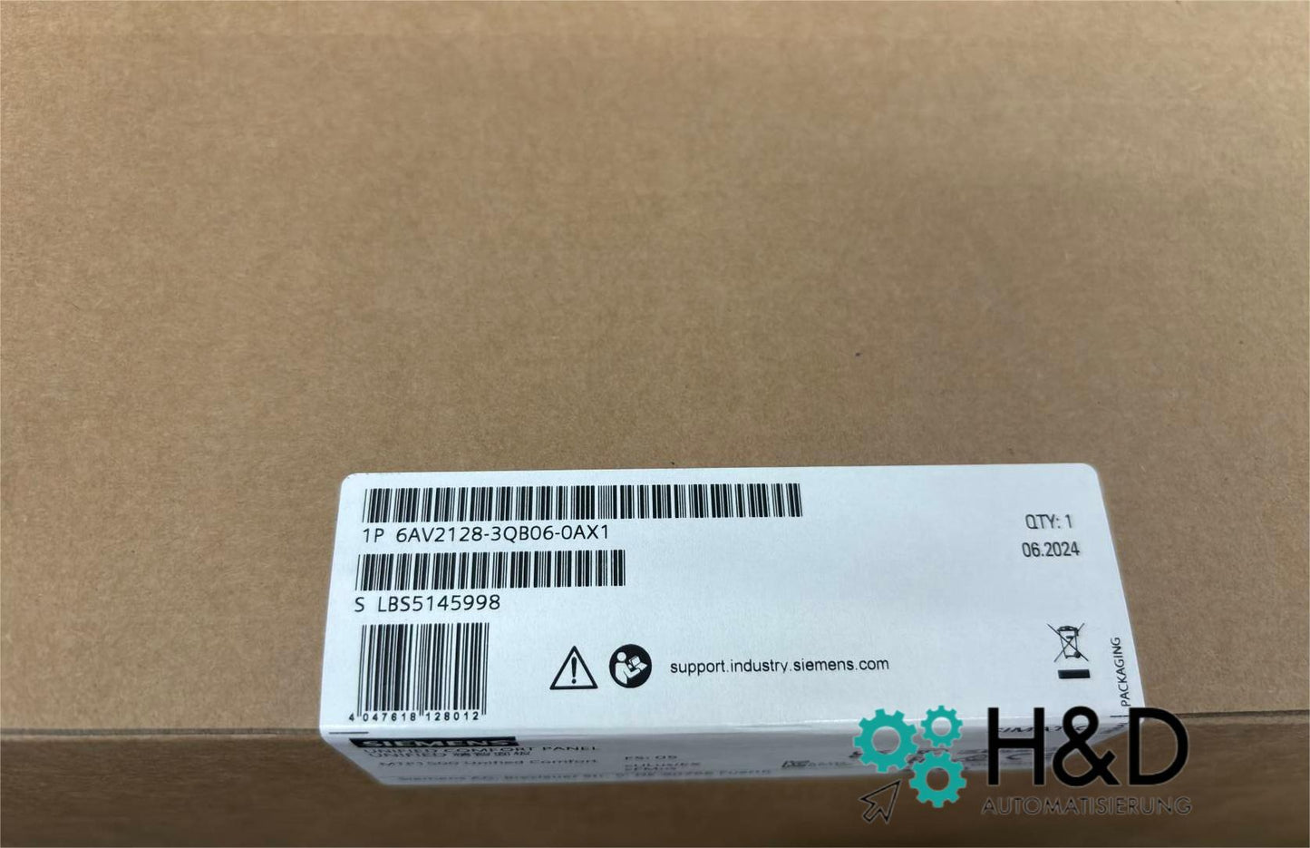 Siemens SIMATIC HMI MTP1500 (6AV2128-3QB06-0AX1) – Pannello Comfort Unificato Touchscreen 15,6" con PROFINET