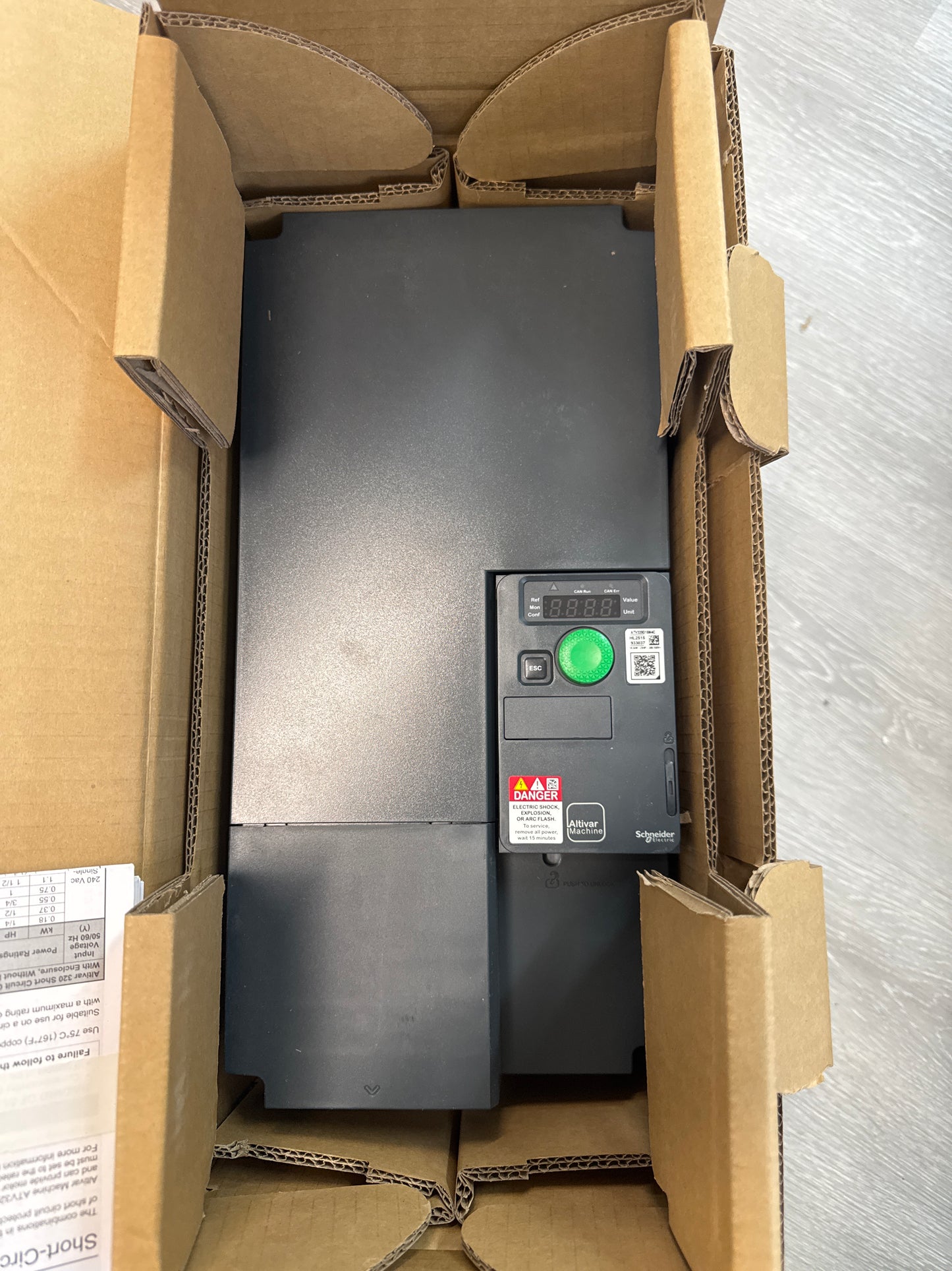 ATV930D18N4 Schneider Electric Umrichter ATV930 18.5kW