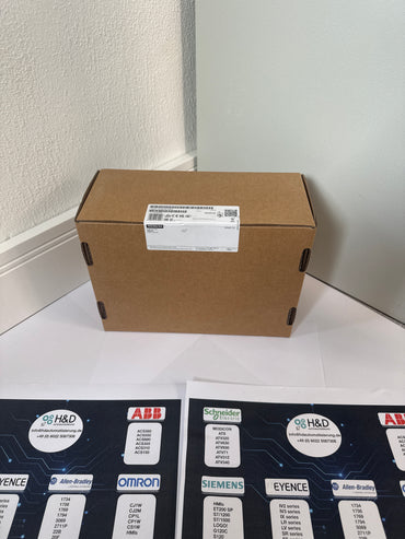 Siemens SIMATIC HMI TP700 Comfort (6AV2124-0GC01-0AX0) – 7" Touchscreen-Panel mit PROFINET und MPI/PROFIBUS