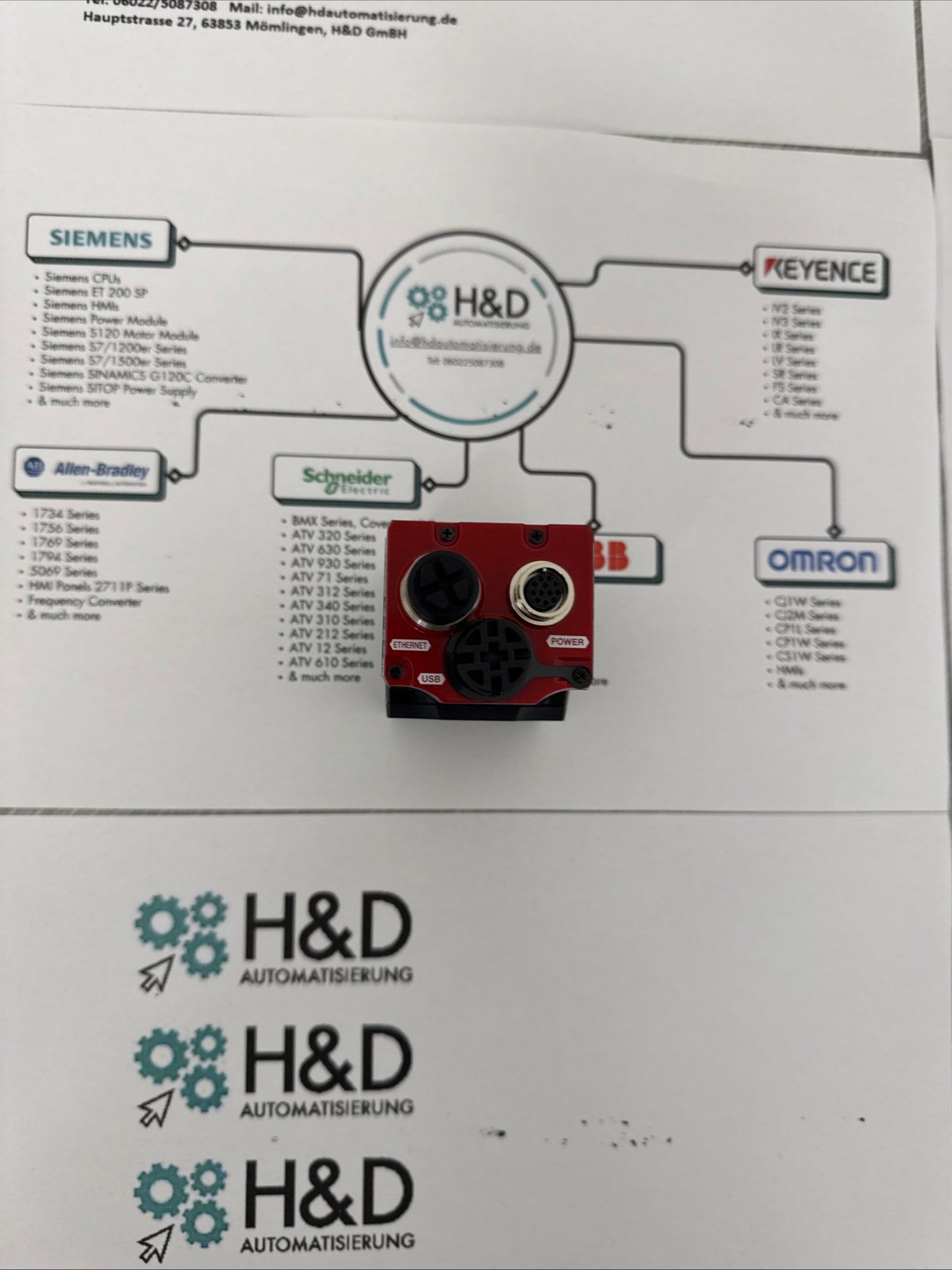 SR-1000 Keyence 1D and 2D code reader with autofocus