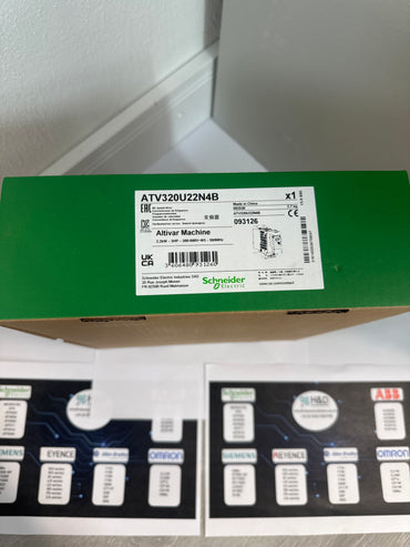 ATV320U22N4B Schneider Electric Convertidor de frecuencia ATV320 2.2kW