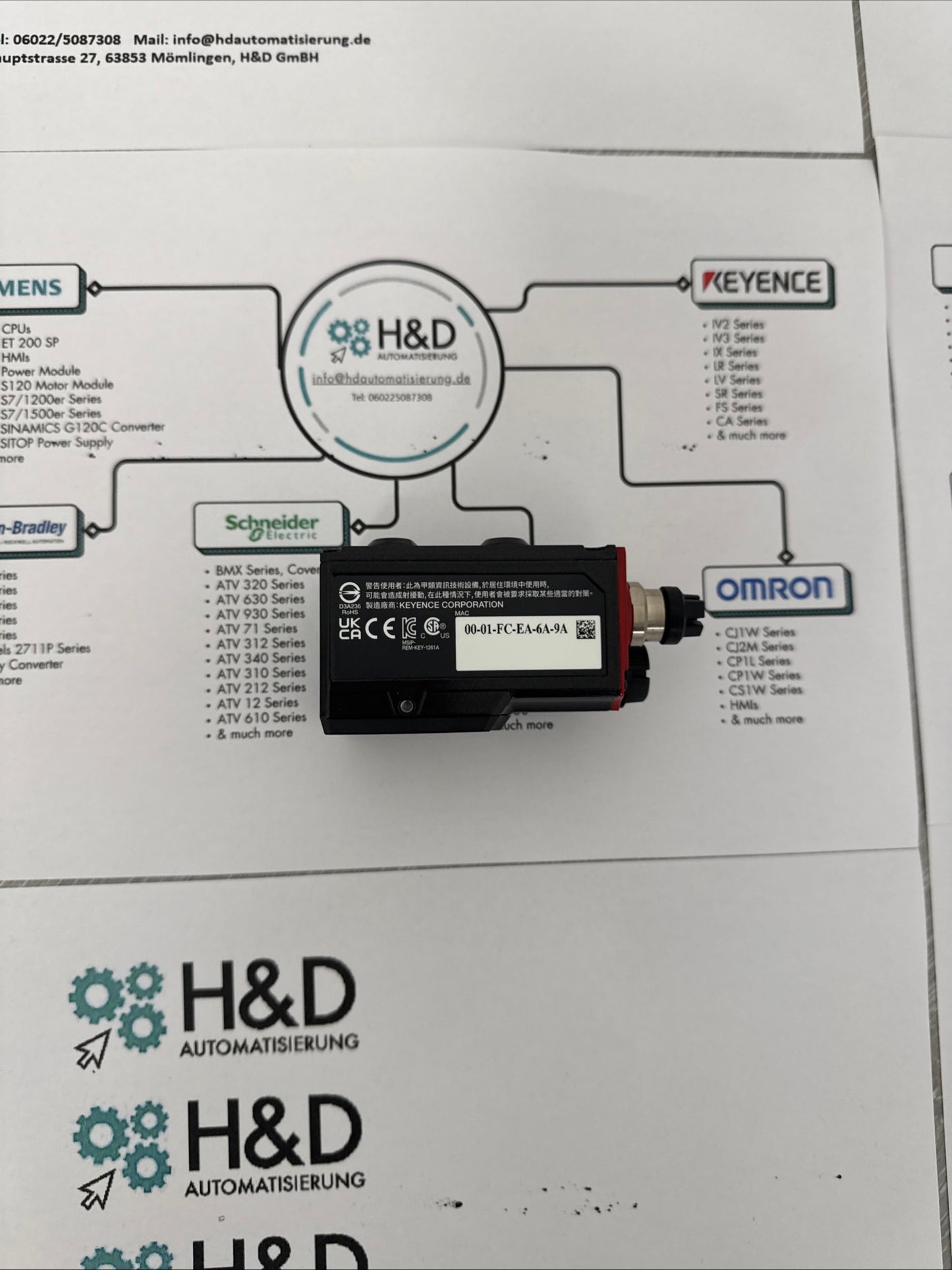 SR-1000 Keyence 1D and 2D code reader with autofocus