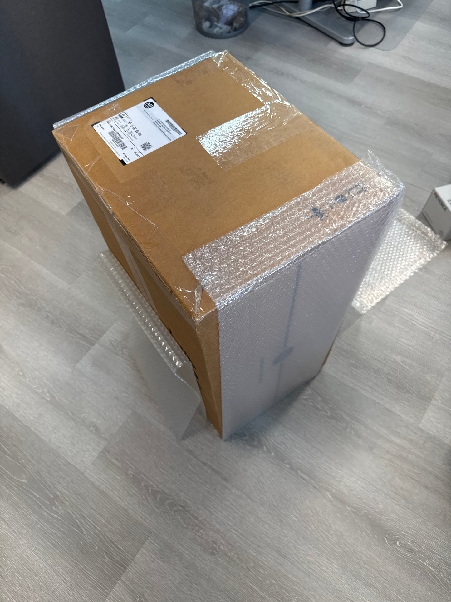 Allen-Bradley PowerFlex 755 | 20G11NC104JA0NNNNN | 104 A | 400 V | Normal Duty