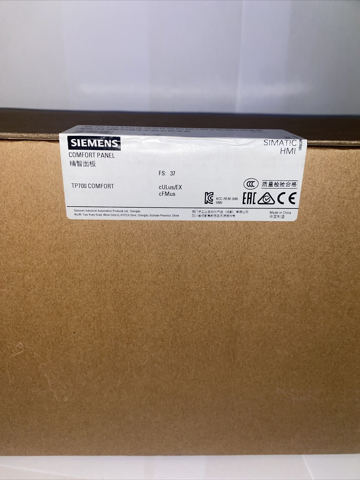 6AV2124-0GC01-0AX0  SIEMENS  HMI Panel TP 700 Comfort  New and Sealed