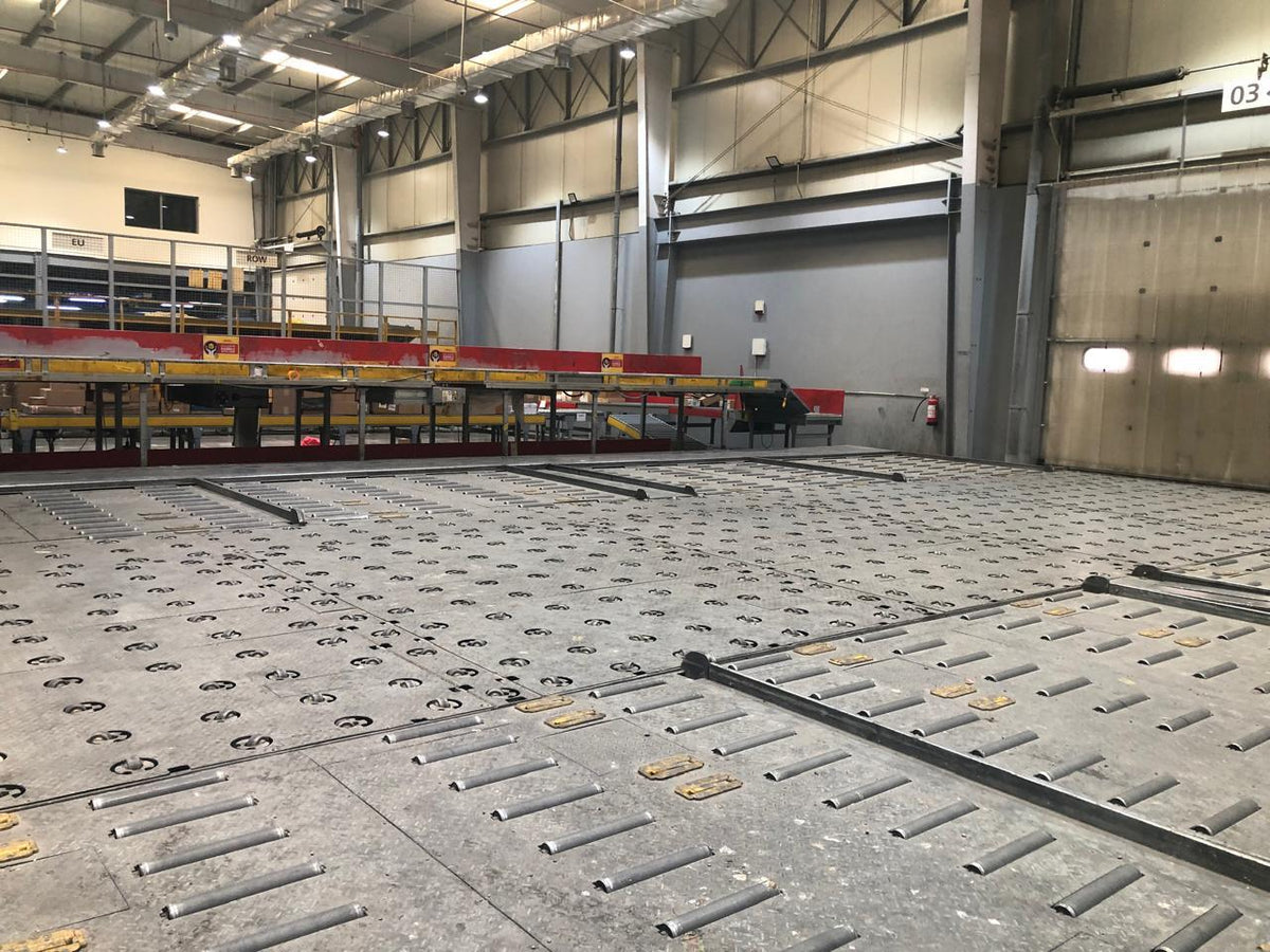 Industrial roller conveyor by H&D Automatisierung