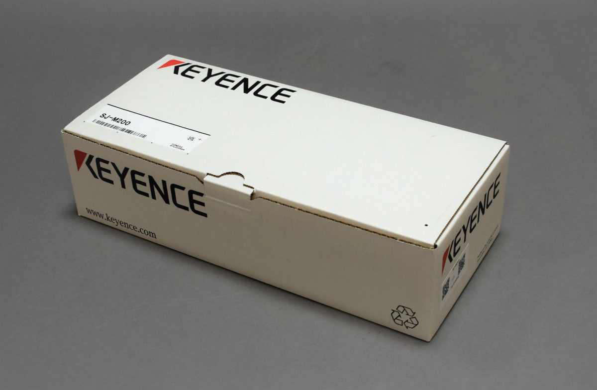KEYENCE SJ-M200 in magazzino