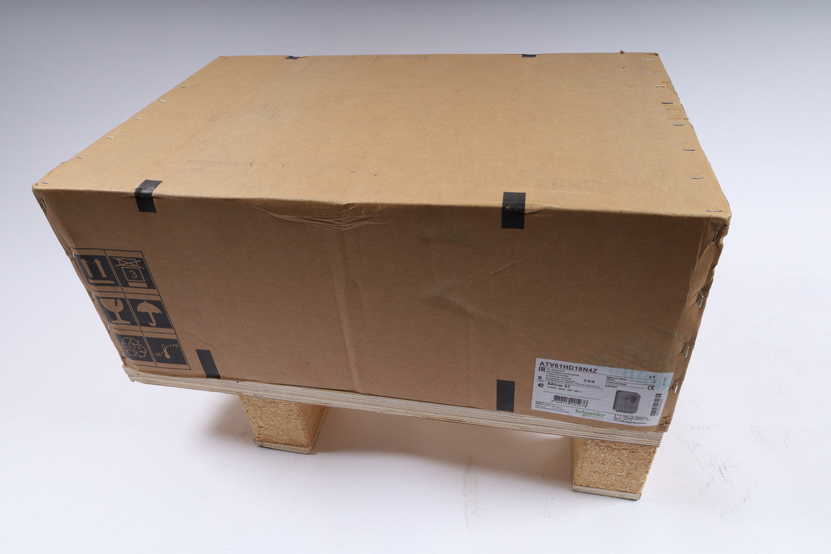 SCHNEIDER ELECTRIC ATV61HD18N4Z auf Lager