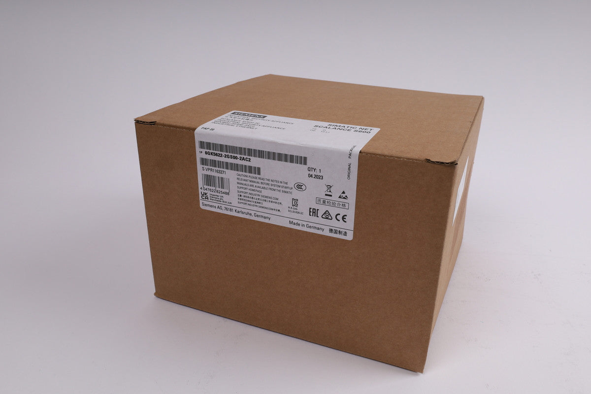 SIEMENS 6GK5622-2GS00-2AC2 in magazzino