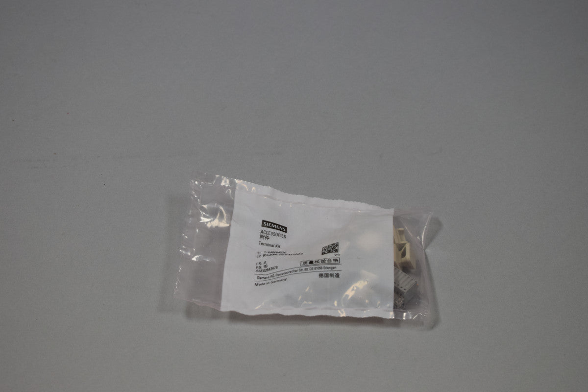 SIEMENS 6SL3064-8MA00-0AA0 in stock