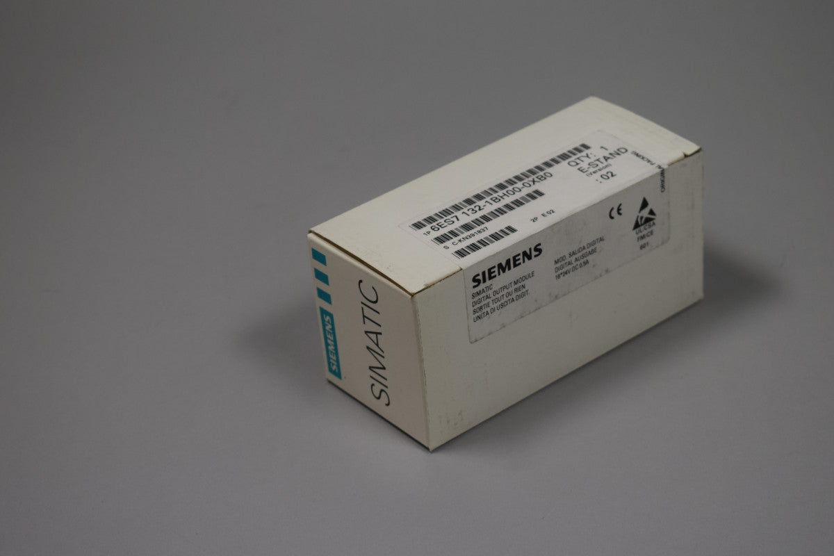 SIEMENS 6ES7132-1BH00-0XB0 disponibile