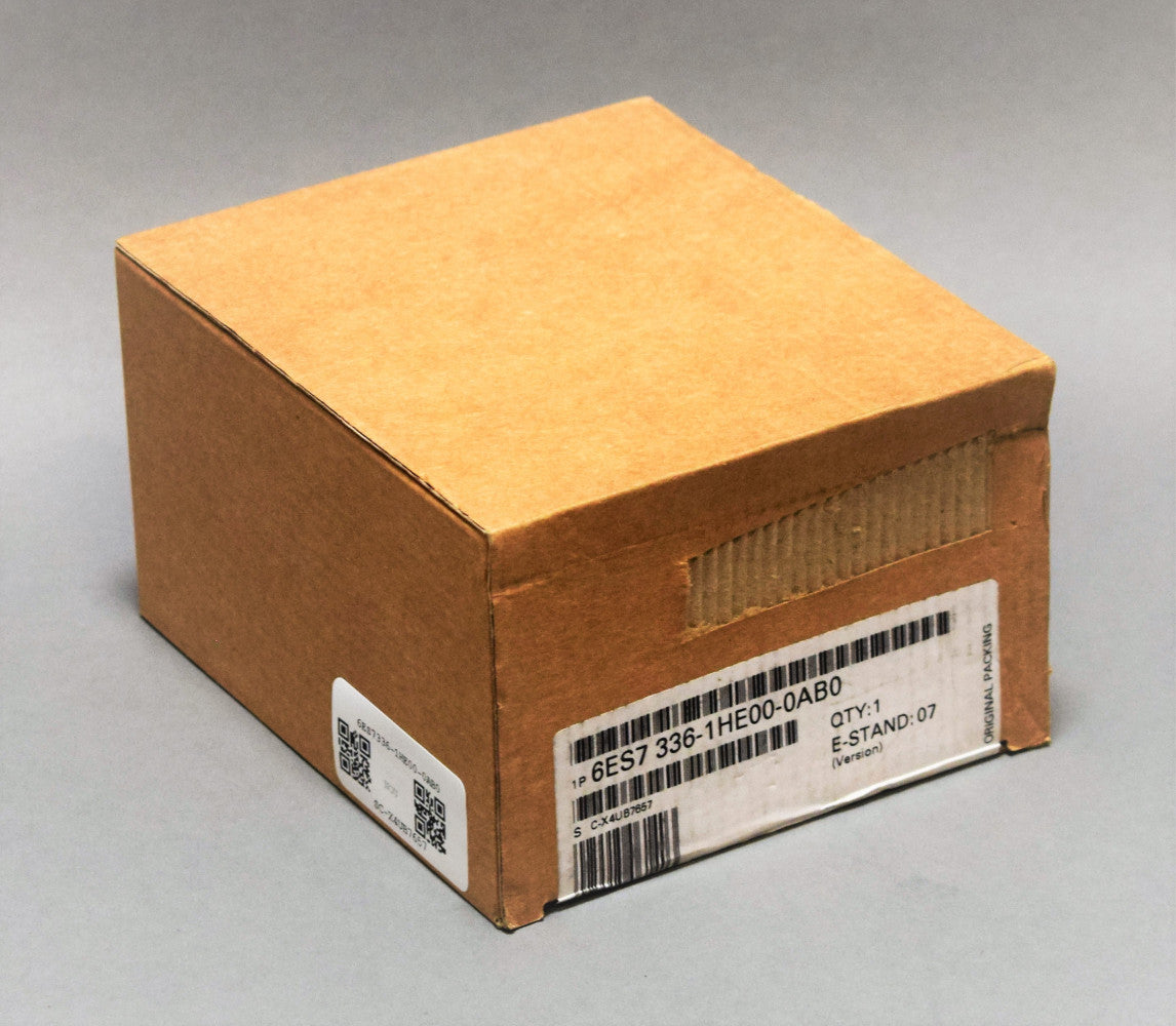 SIEMENS 6ES7336-1HE00-0AB0 in magazzino