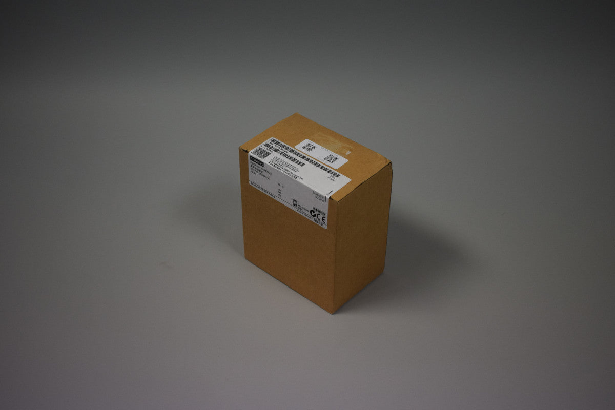 SIEMENS 6ES7322-1FL00-0AA0 in magazzino