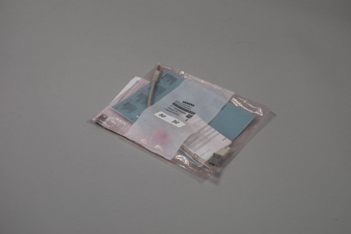 SIEMENS 6SL3162-8CF00-0AA0 in stock