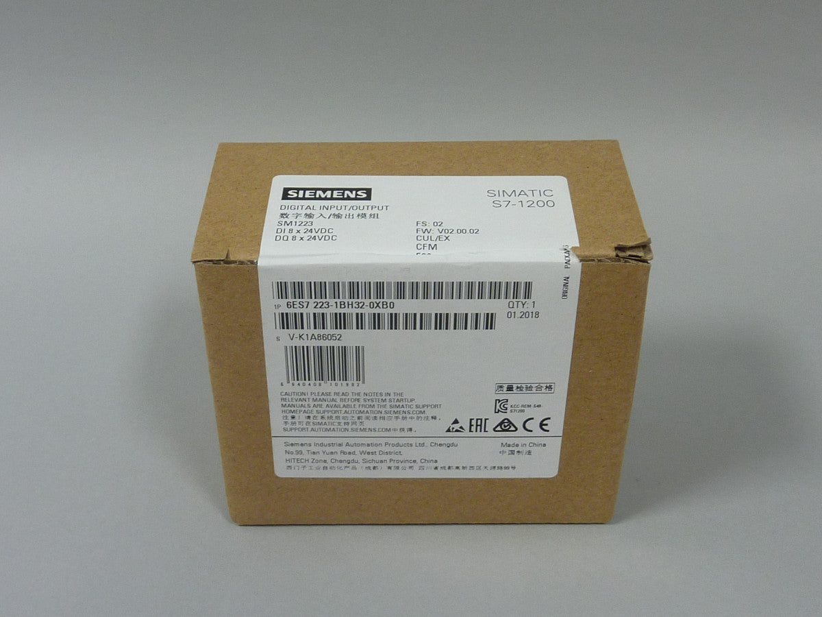 SIEMENS 6ES7223-1BH32-0XB0 in stock
