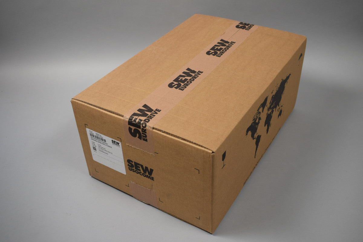 SEW-EURODRIVE MDD90A-0040-503-X-S00/X in magazzino