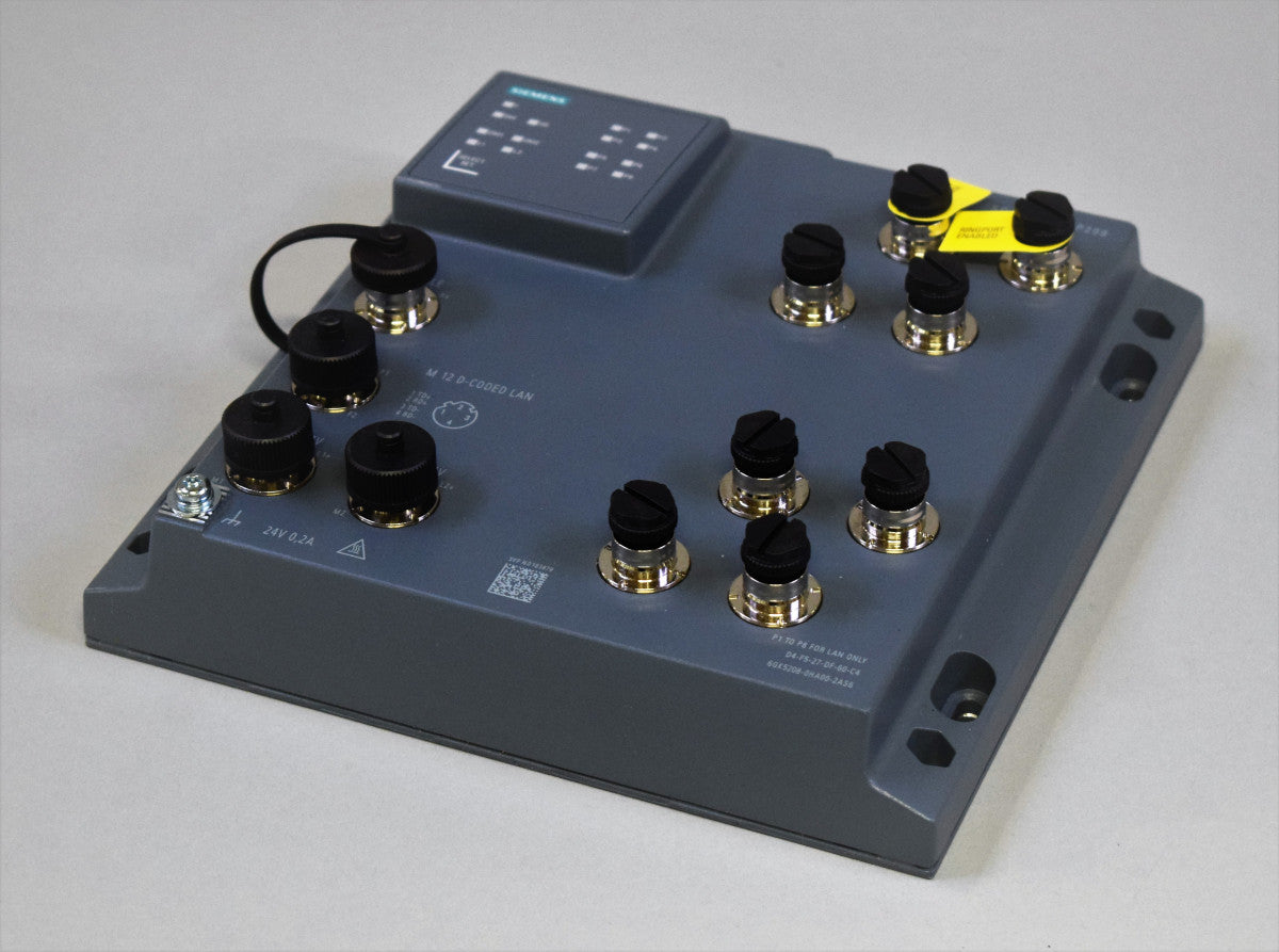 SIEMENS 6GK5208-0HA00-2AS6 in magazzino