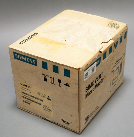 SIEMENS 6SE3011-5BA00 in magazzino