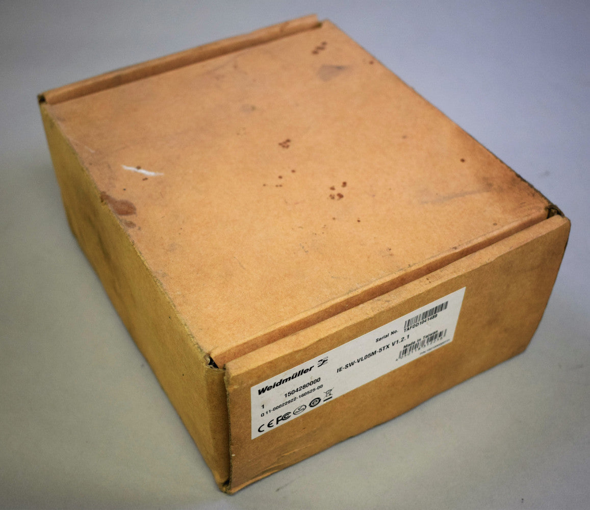 WEIDMÜLLER IE-SW-VL05M-5TX in magazzino