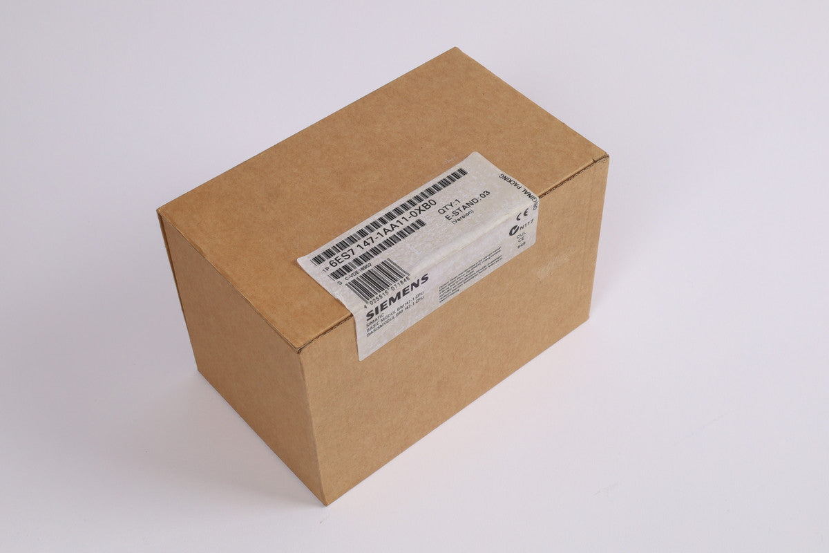SIEMENS 6ES7147-1AA11-0XB0 in magazzino