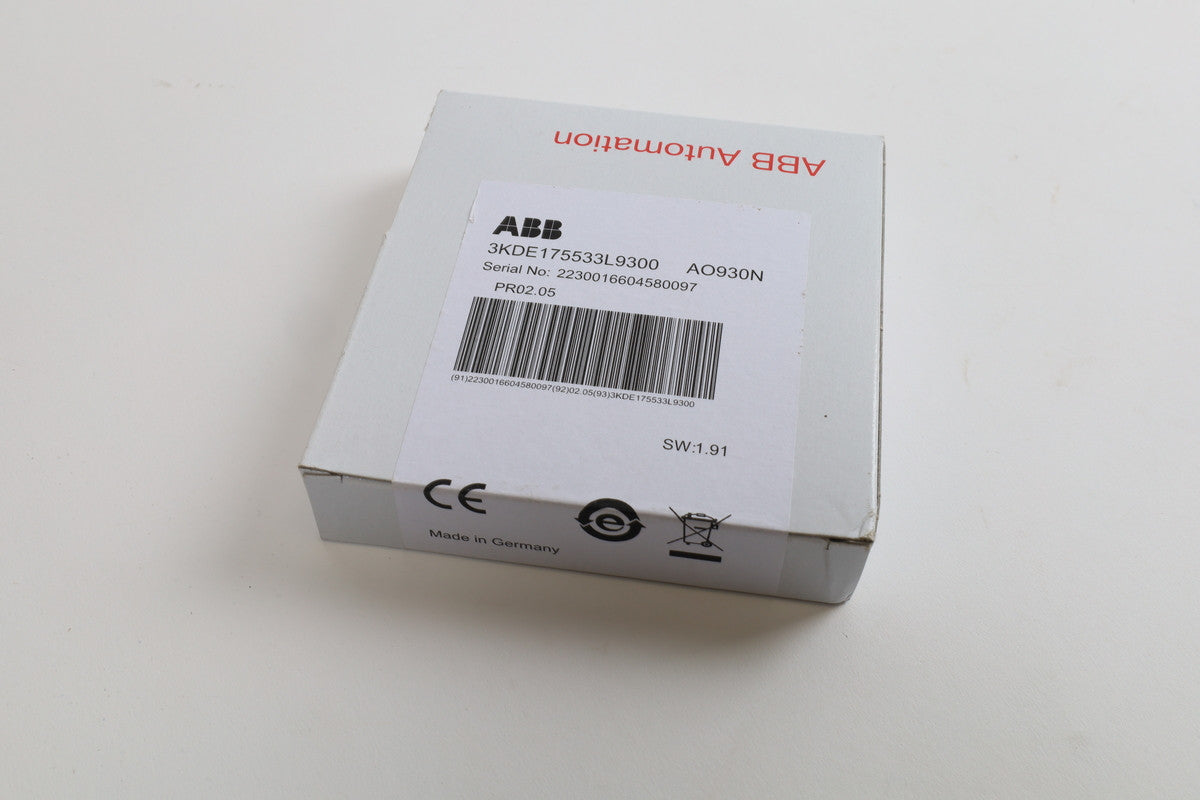 ABB 3KDE175533L9300 disponibile
