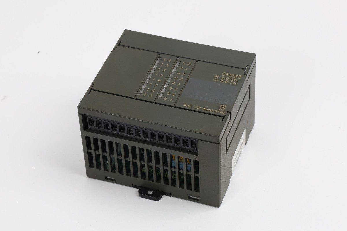 SIEMENS 6ES7223-1BH00-0XA0 in stock