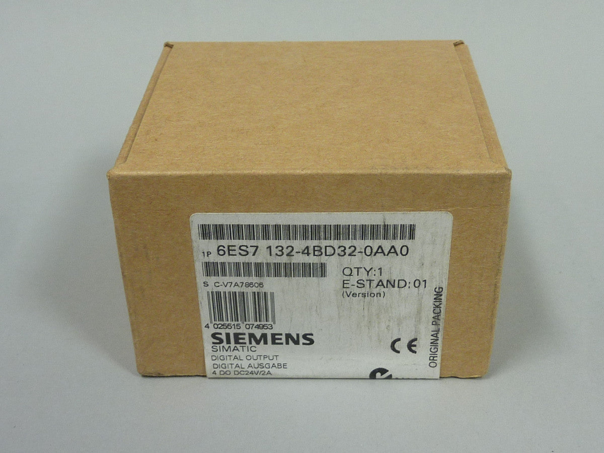 SIEMENS 6ES7132-4BD32-0AA0 auf Lager