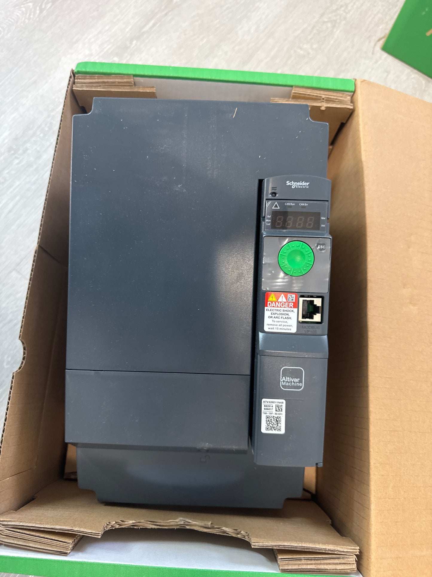 ATV320D11N4B  Schneider Electric Umrichter ATV320 11kW